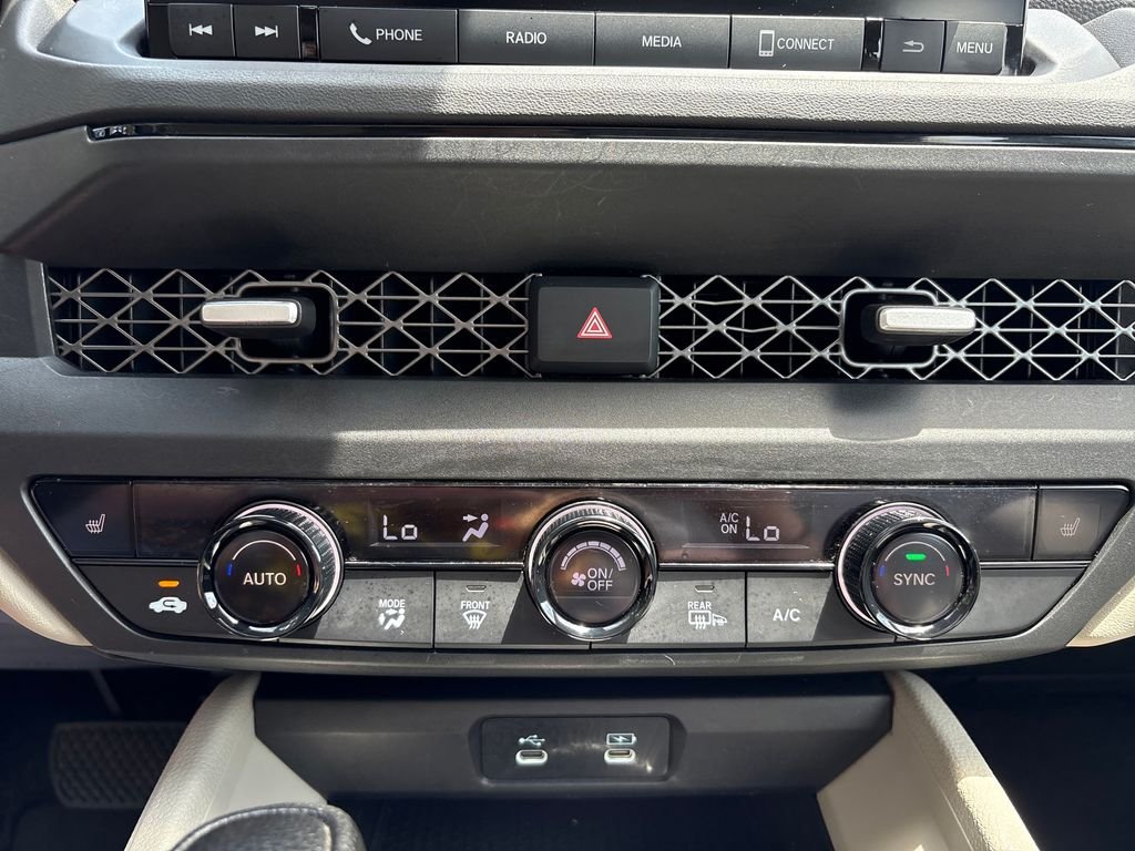 Used 2023  Honda EX image 20