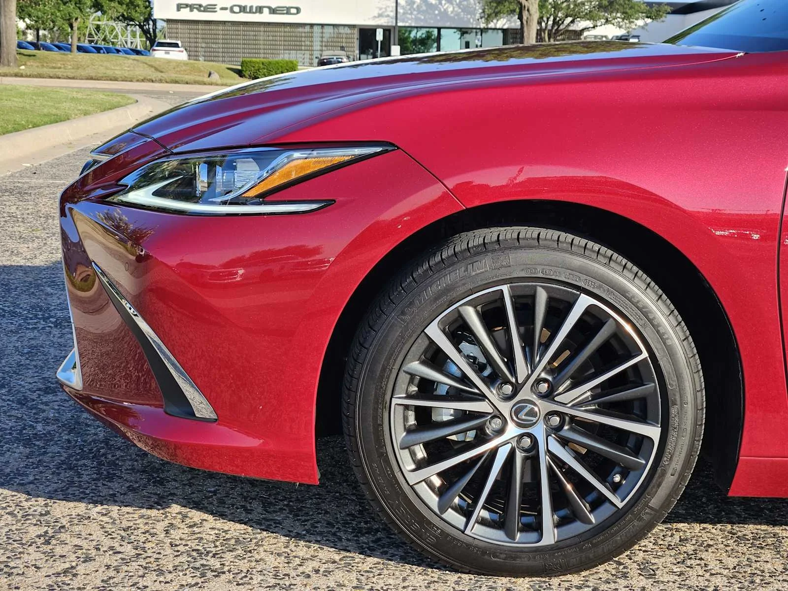 Certified Used 2024 MATADOR RED MICA Lexus  image 5