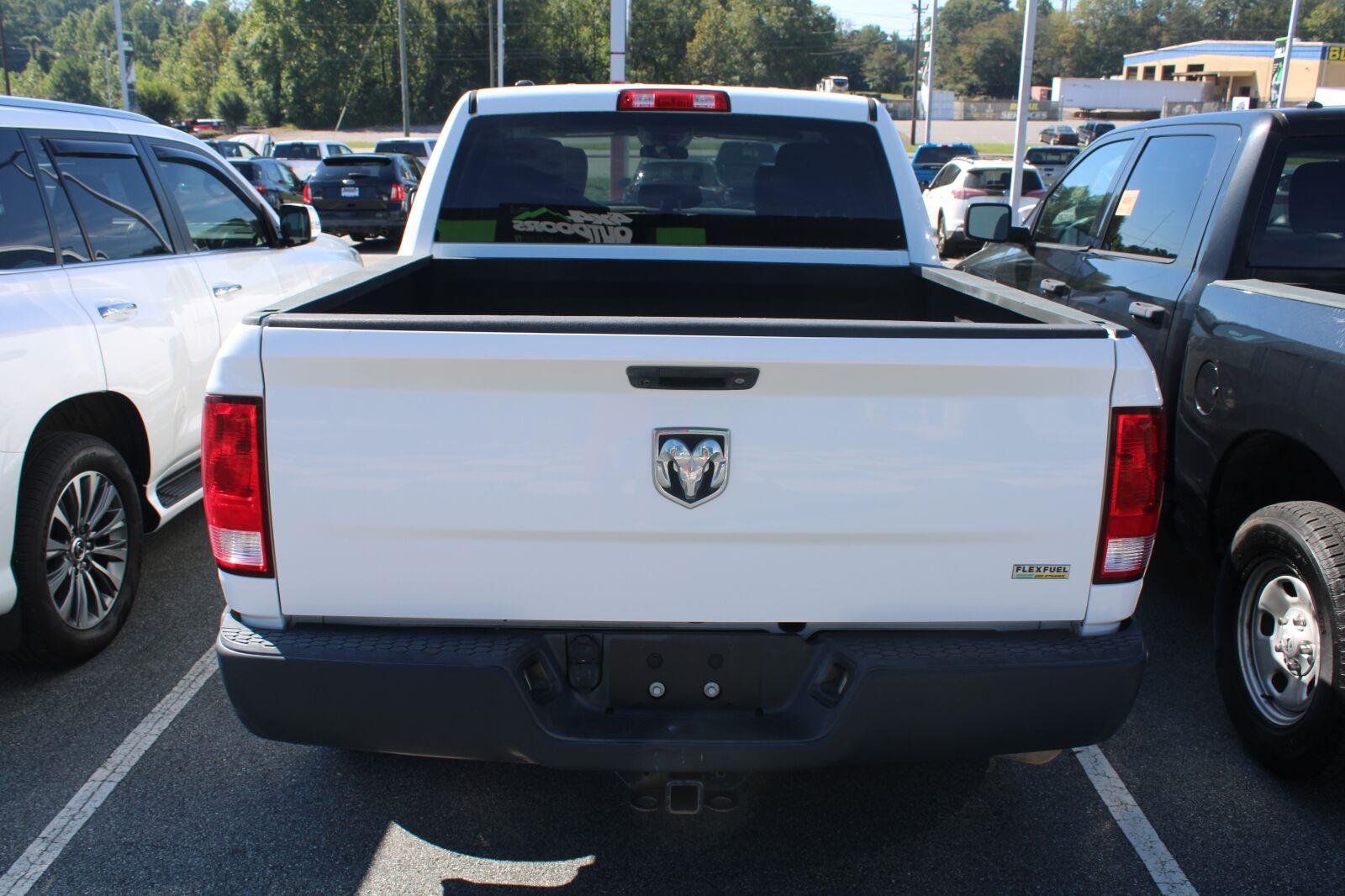 Used 2018 Bright White Clearcoat Ram Tradesman image 5