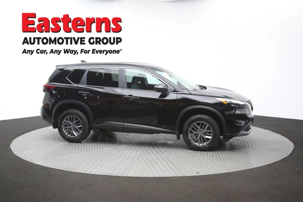 Used 2023 Black Nissan S image 45