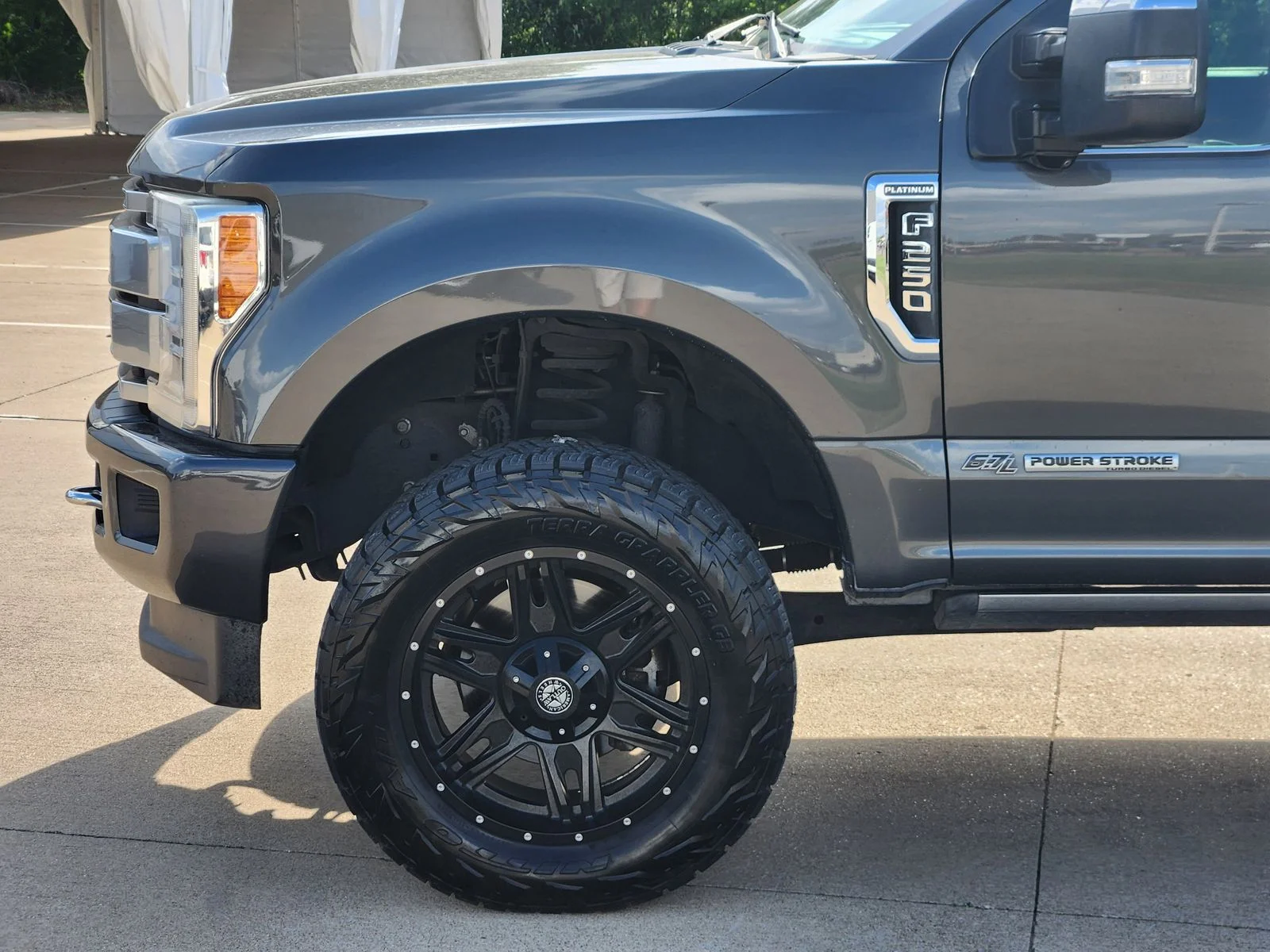 Used 2019 Gray Ford Platinum image 8