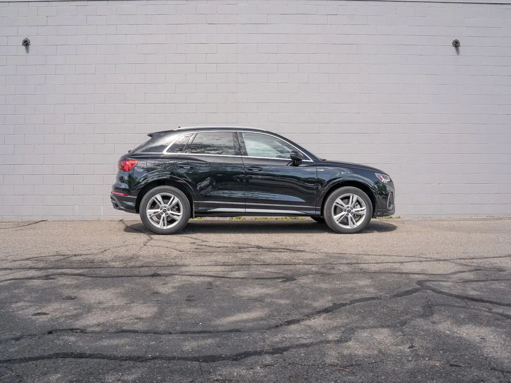 Used 2024 Black Audi Premium Plus image 8