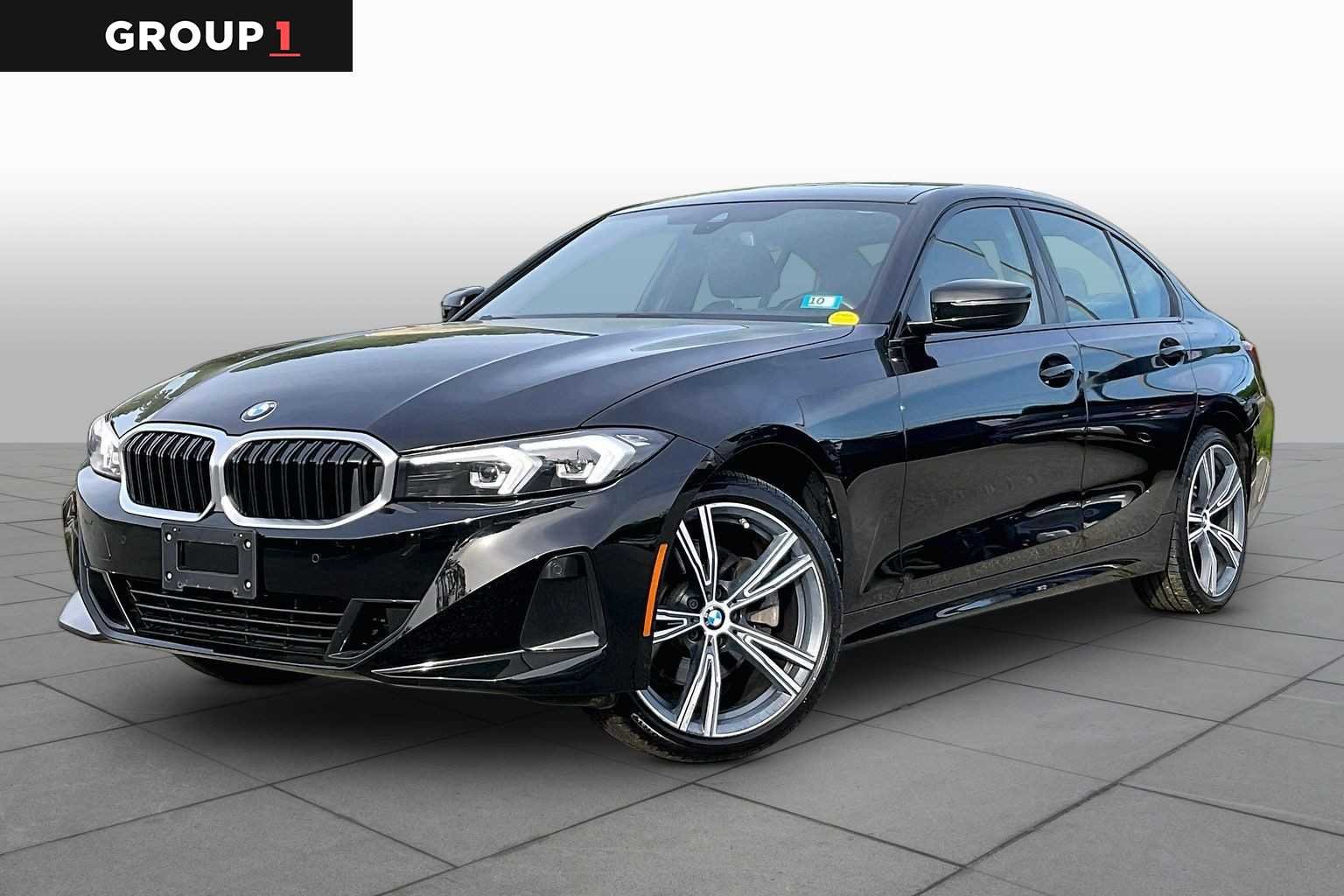 2023 BMW 3 Series 330i xDrive Sedan's photo