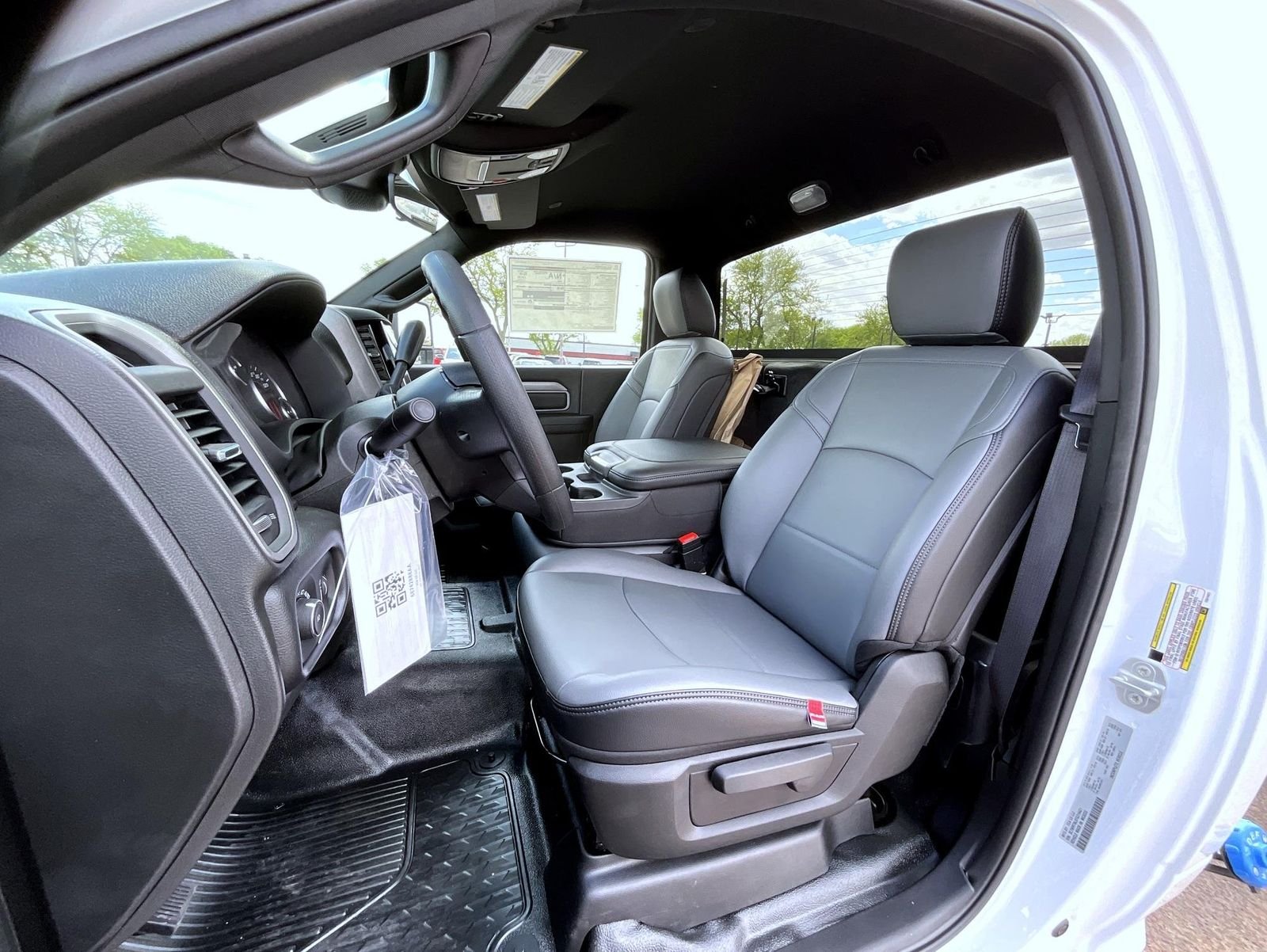 New 2026 Bright White Clearcoat RAM Tradesman image 9