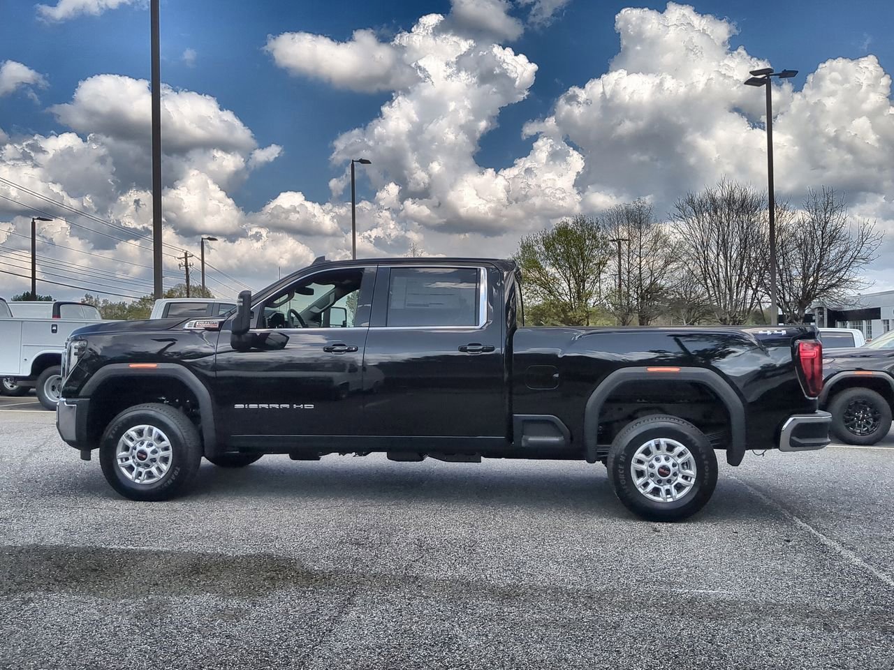 2026 GMC Sierra 2500HD SLE - Photo 5