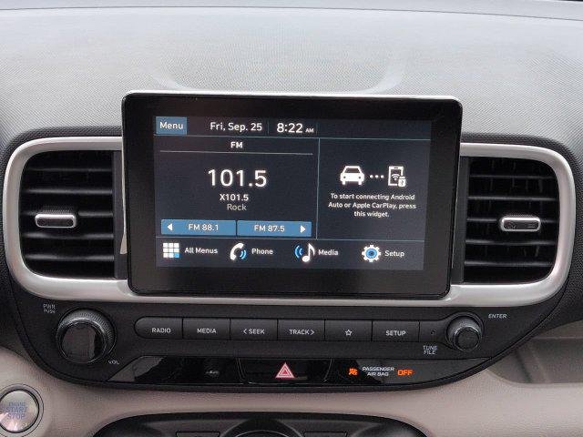 New 2026 Silver Hyundai SEL image 18