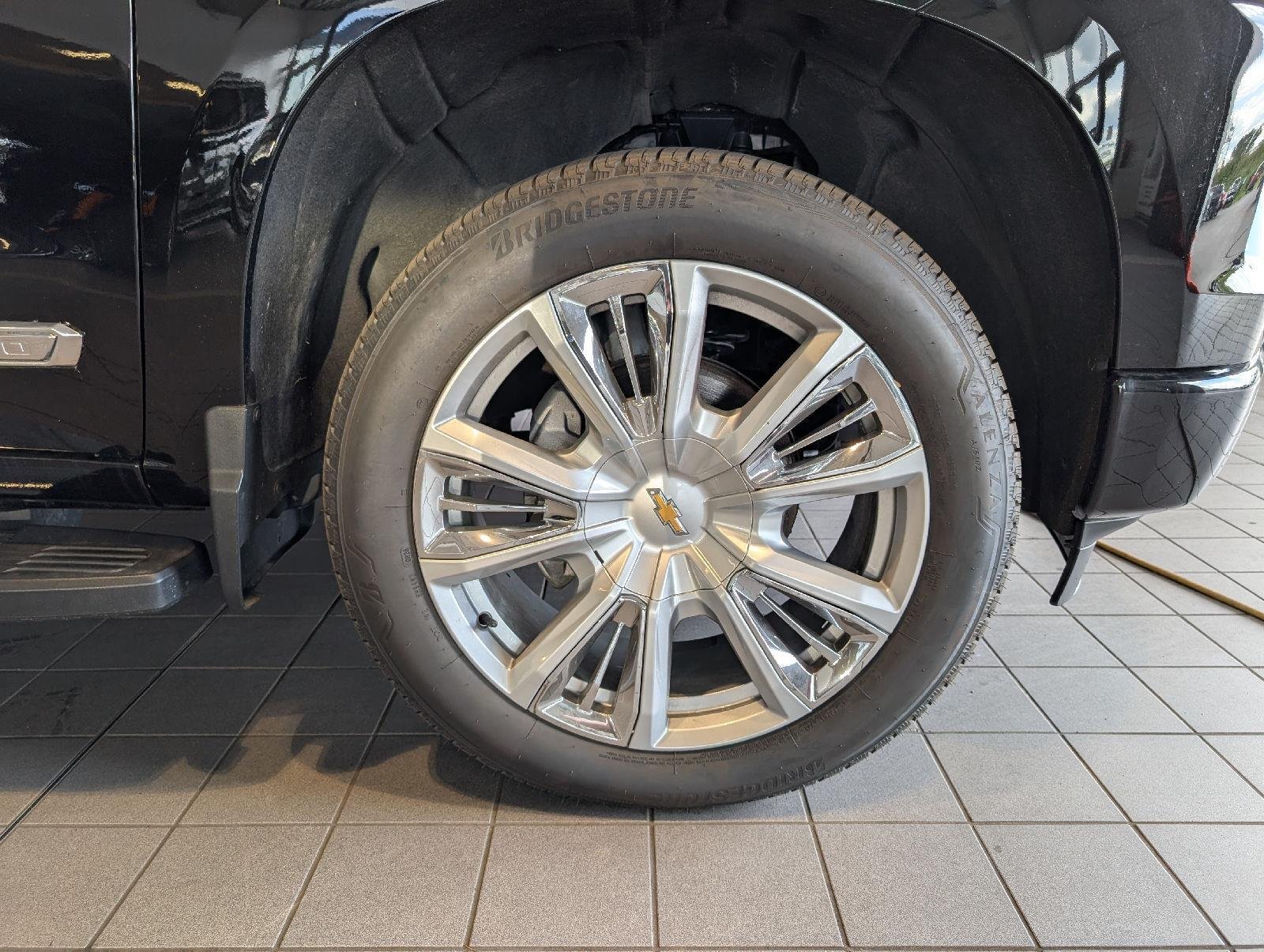 Used 2023 Black Chevrolet  image 10