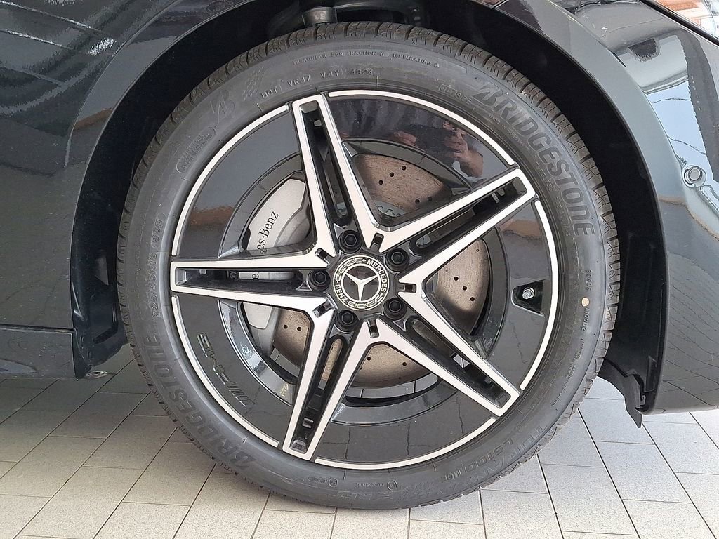 2025 Mercedes-Benz C-Class Sedan C 300 - Photo 35