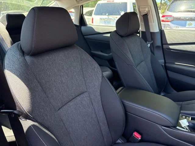 2025 Honda Accord LX - Photo 37
