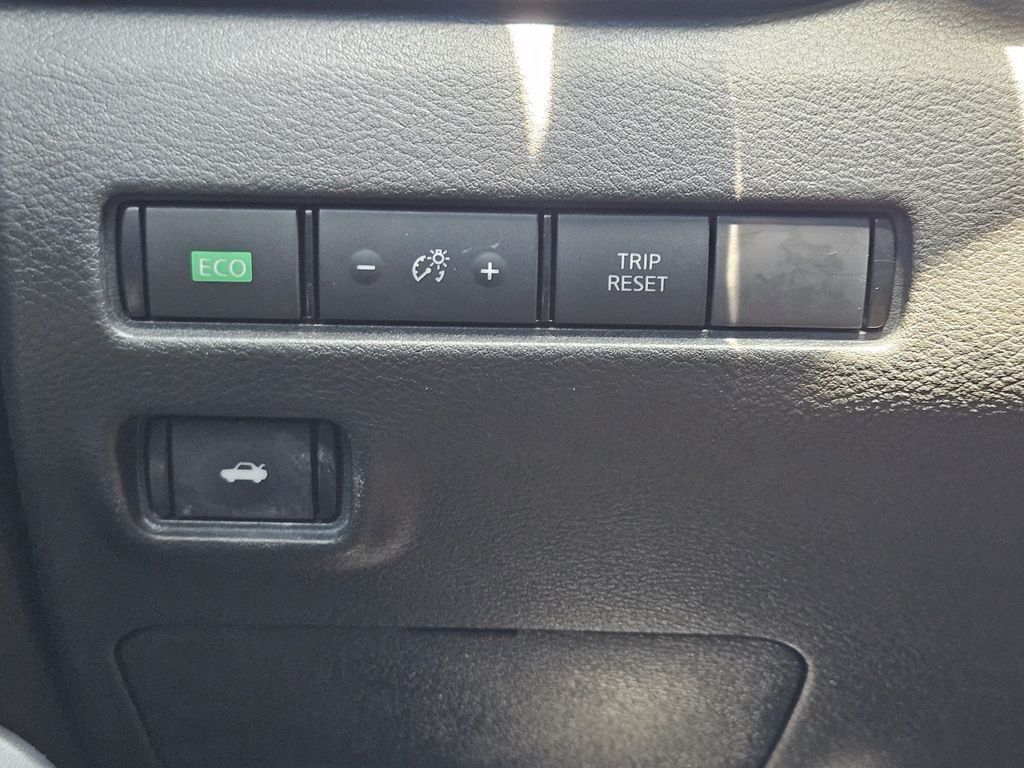 Certified Used 2024 White Nissan S image 23