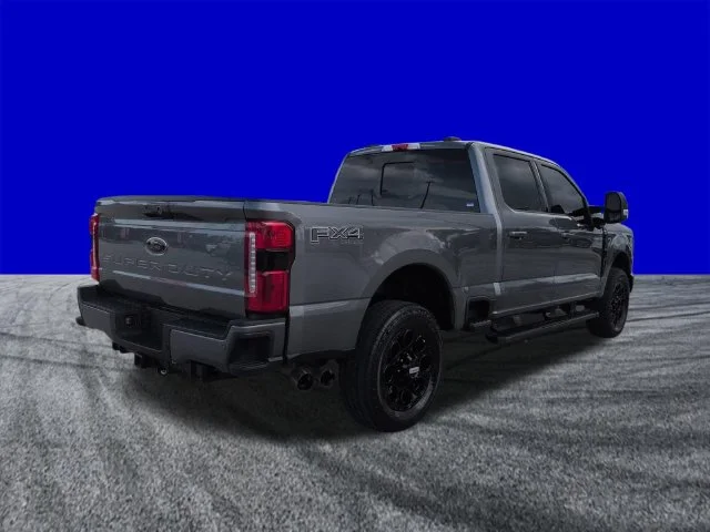 Used 2025 Gray Metallic Ford Lariat image 4