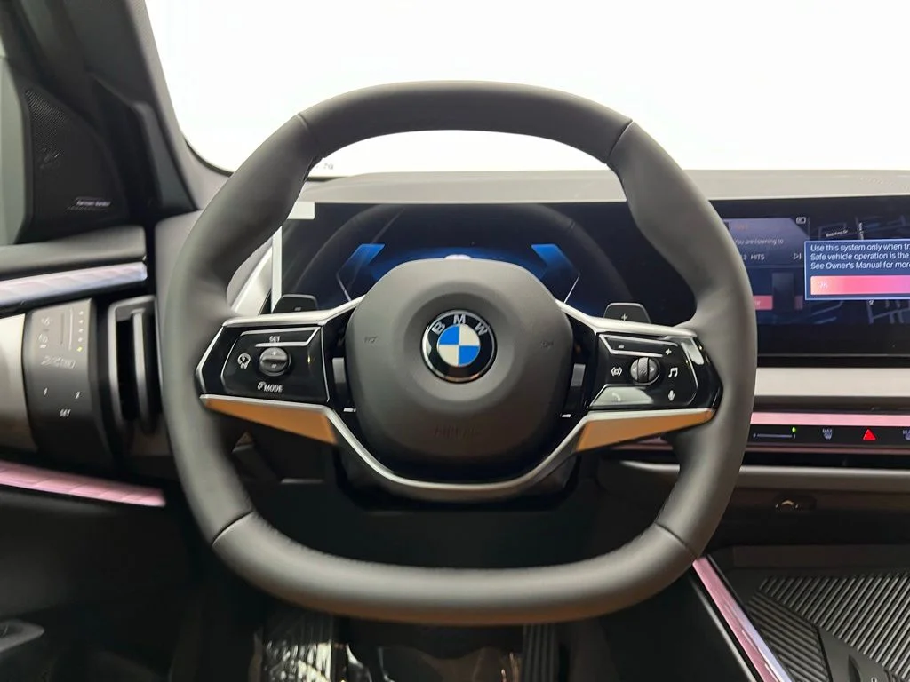 New 2026 Alpine White BMW 30 xDrive image 16