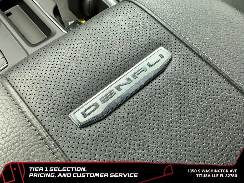 Used 2024 Onyx Black GMC Denali image 53