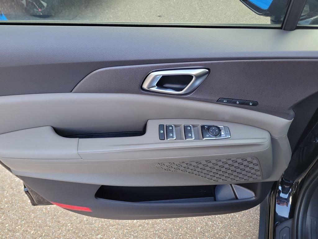 New 2026 Black Kia EX image 20