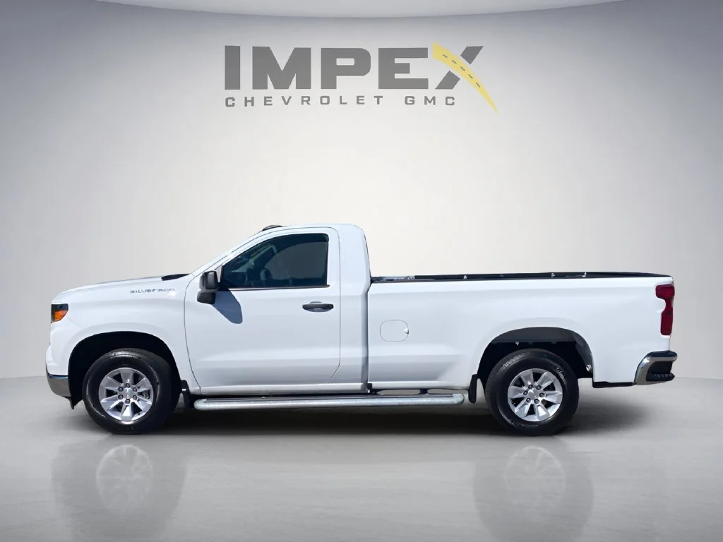 Used 2025 Summit White Chevrolet WT image 2