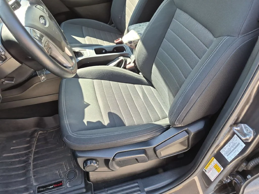 Used 2019 Gray Ford XLT image 21
