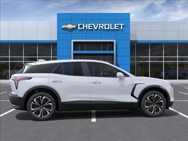 New 2026 Summit White Chevrolet LT image 5