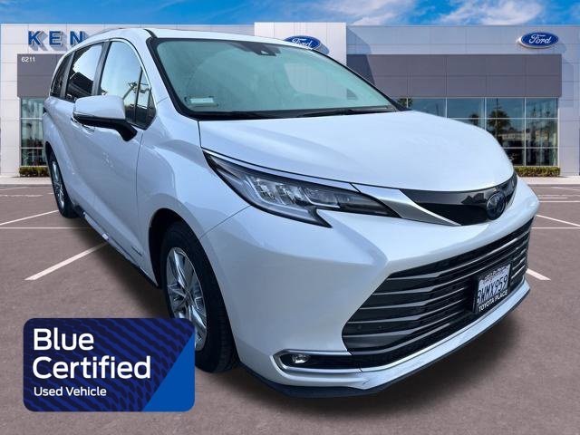 2021 Toyota Sienna Limited