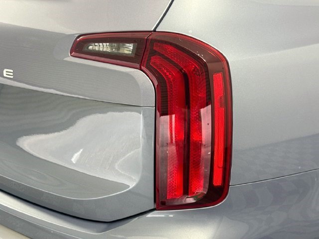 Used 2024 Everlasting Silver Kia S image 30