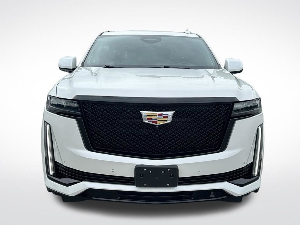 Used 2021 White Cadillac Sport Platinum image 7