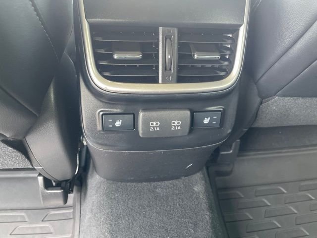 Used 2020 Silver Subaru Limited image 17