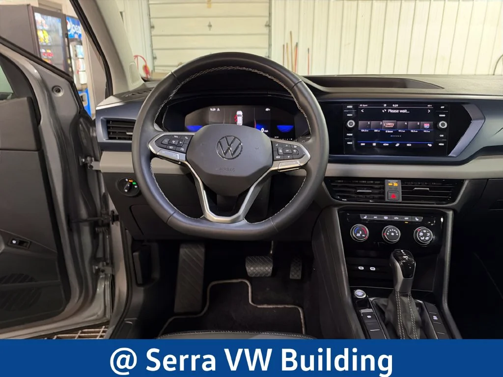 Used 2023 Silver Volkswagen 1.5T SE image 19