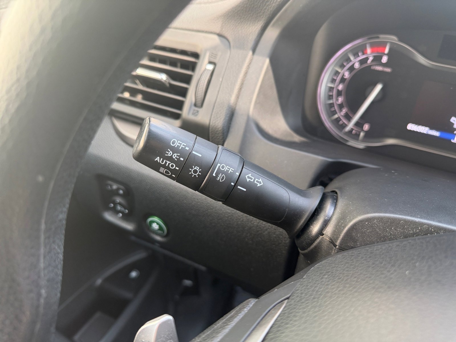 Used 2023 Platinum White Pearl Honda Sport image 13