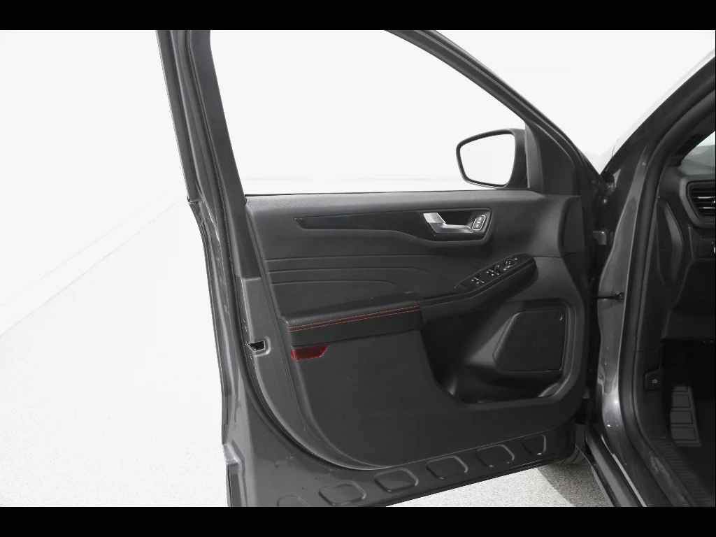 Used 2025 Carbonized Gray Ford ST-Line image 4