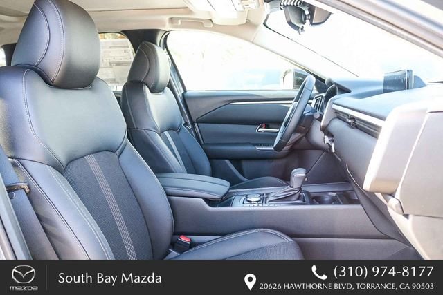 New 2026 Jet Black Mica Mazda Preferred AWD image 9