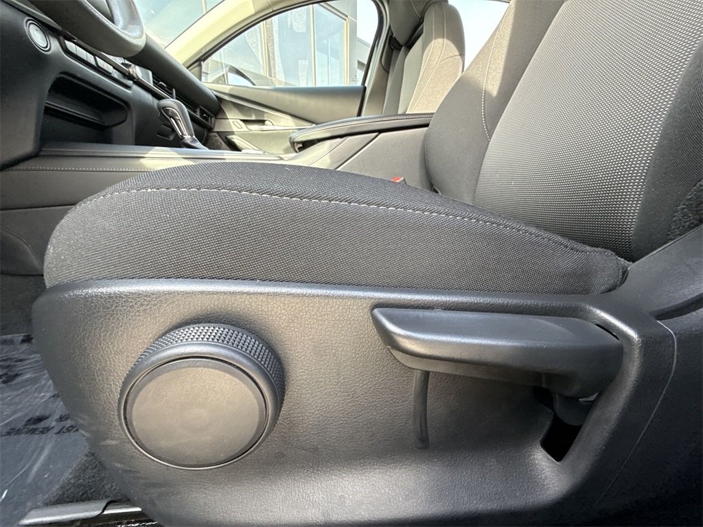 2025 MAZDA CX-30 - Image 11