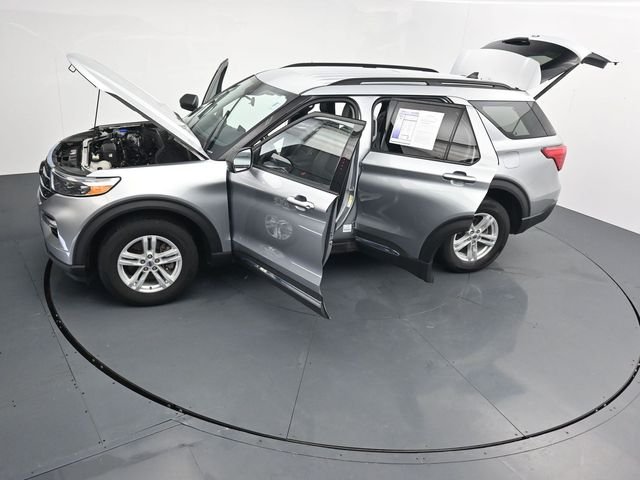 Used 2024 Silver Ford XLT image 39