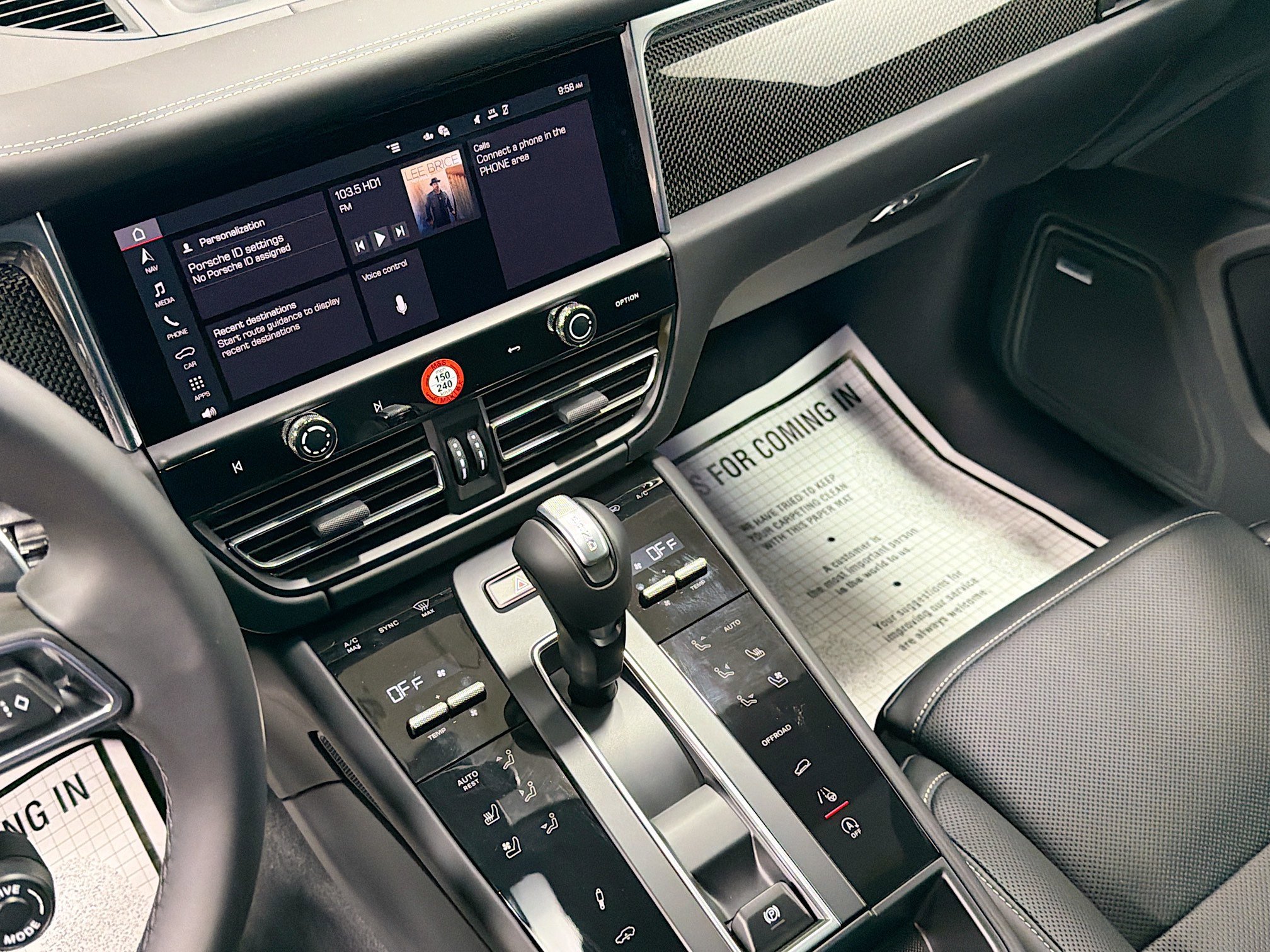 2026 Porsche Macan GTS - Photo 27