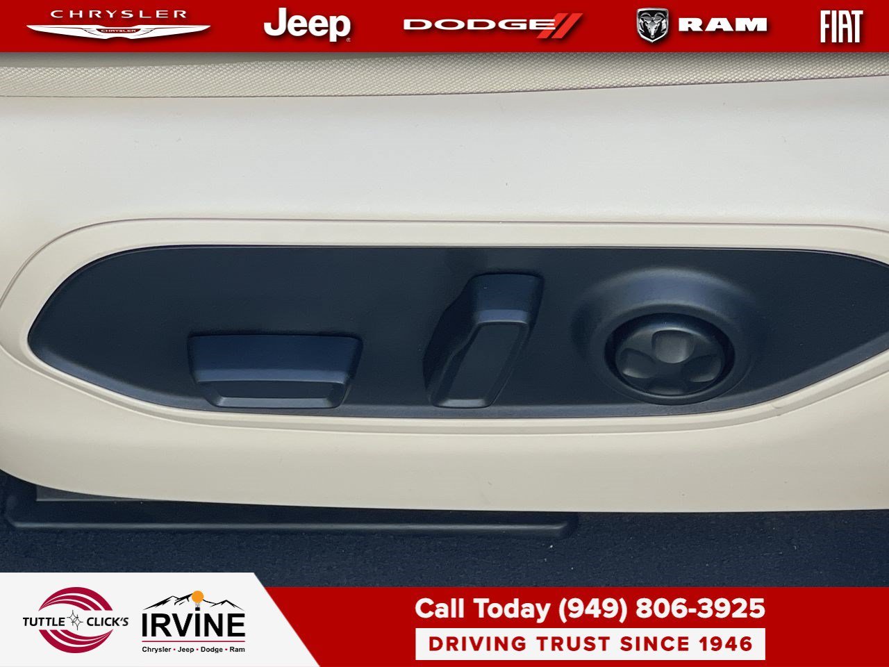 New 2026 Bright White Clear-Coat Exterior Paint Jeep Limited image 22
