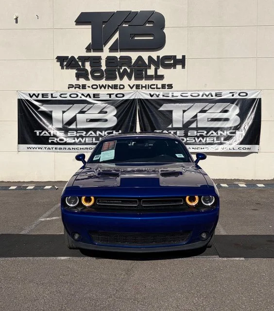 Used 2021 Blue Dodge SXT image 3