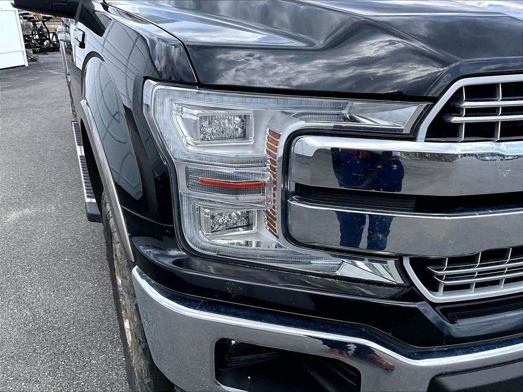 Used 2019 Agate Black Metallic Ford Lariat image 33