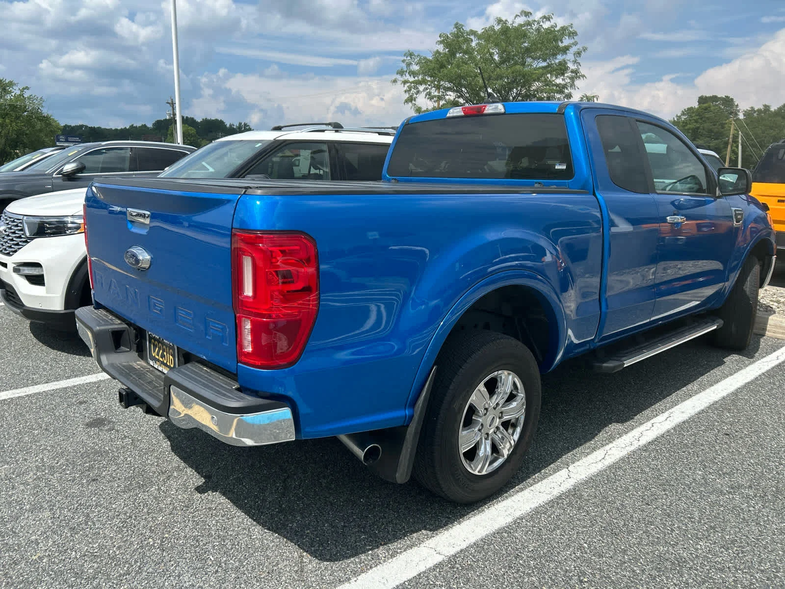 Certified Used 2022 Velocity Blue Ford XLT image 4
