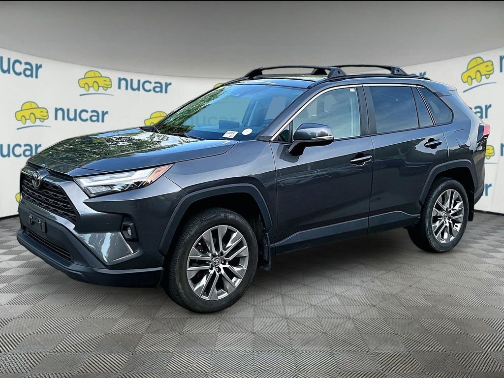 Used 2022 Gray Toyota XLE Premium image 3