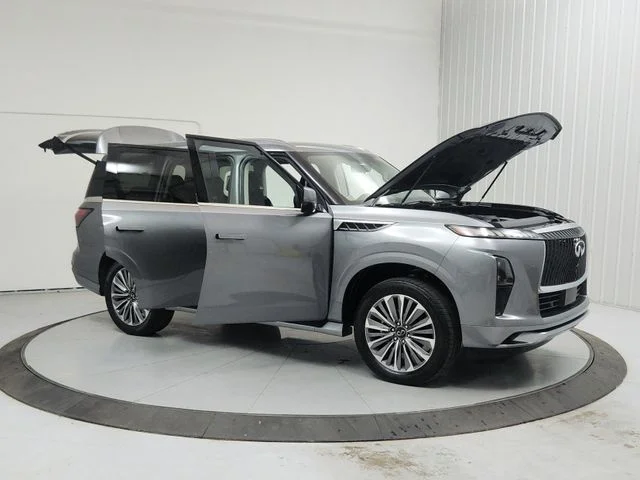 Used 2025  INFINITI SENSORY image 9