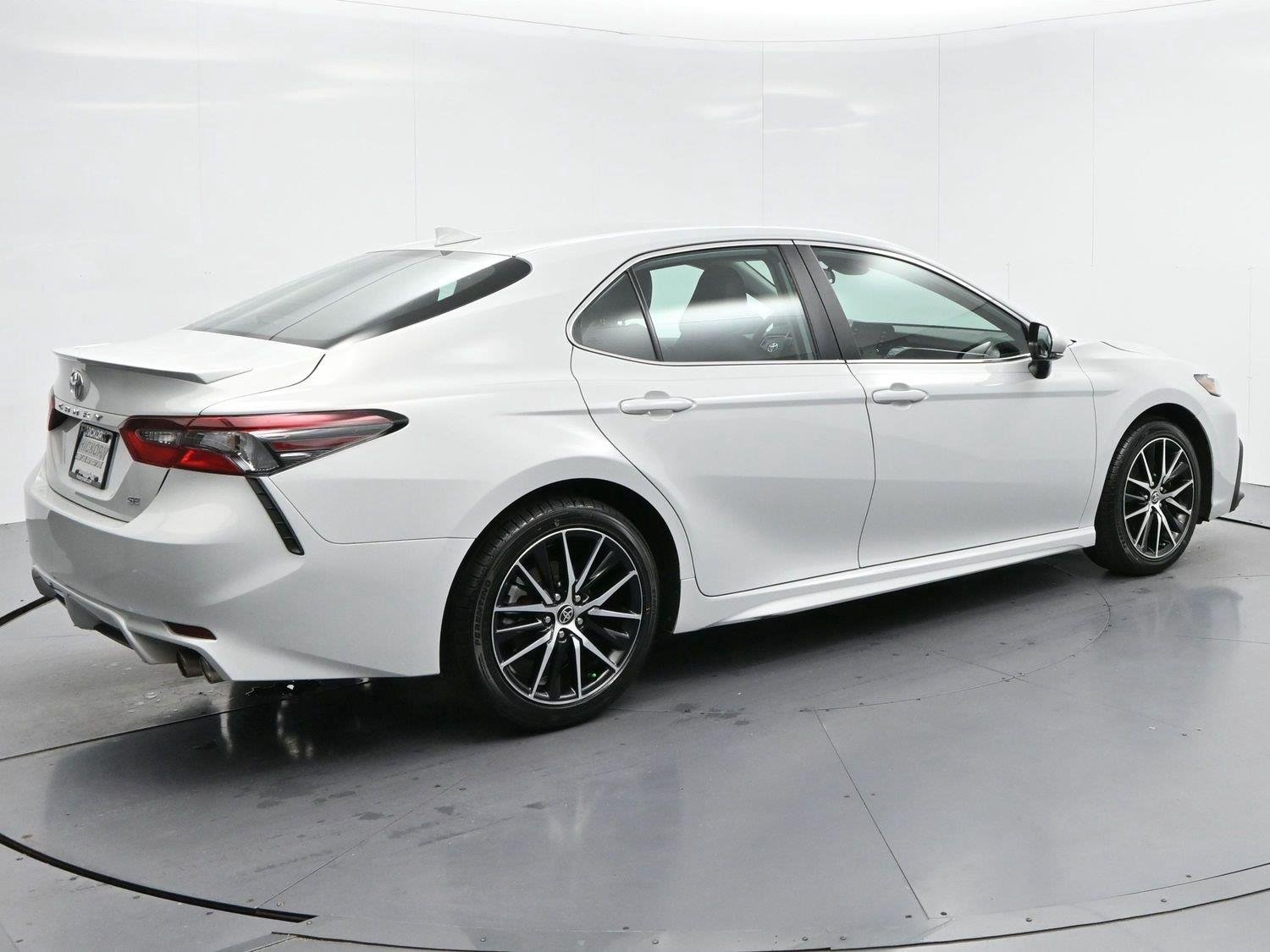 Used 2024 Ice Edge Toyota SE image 7