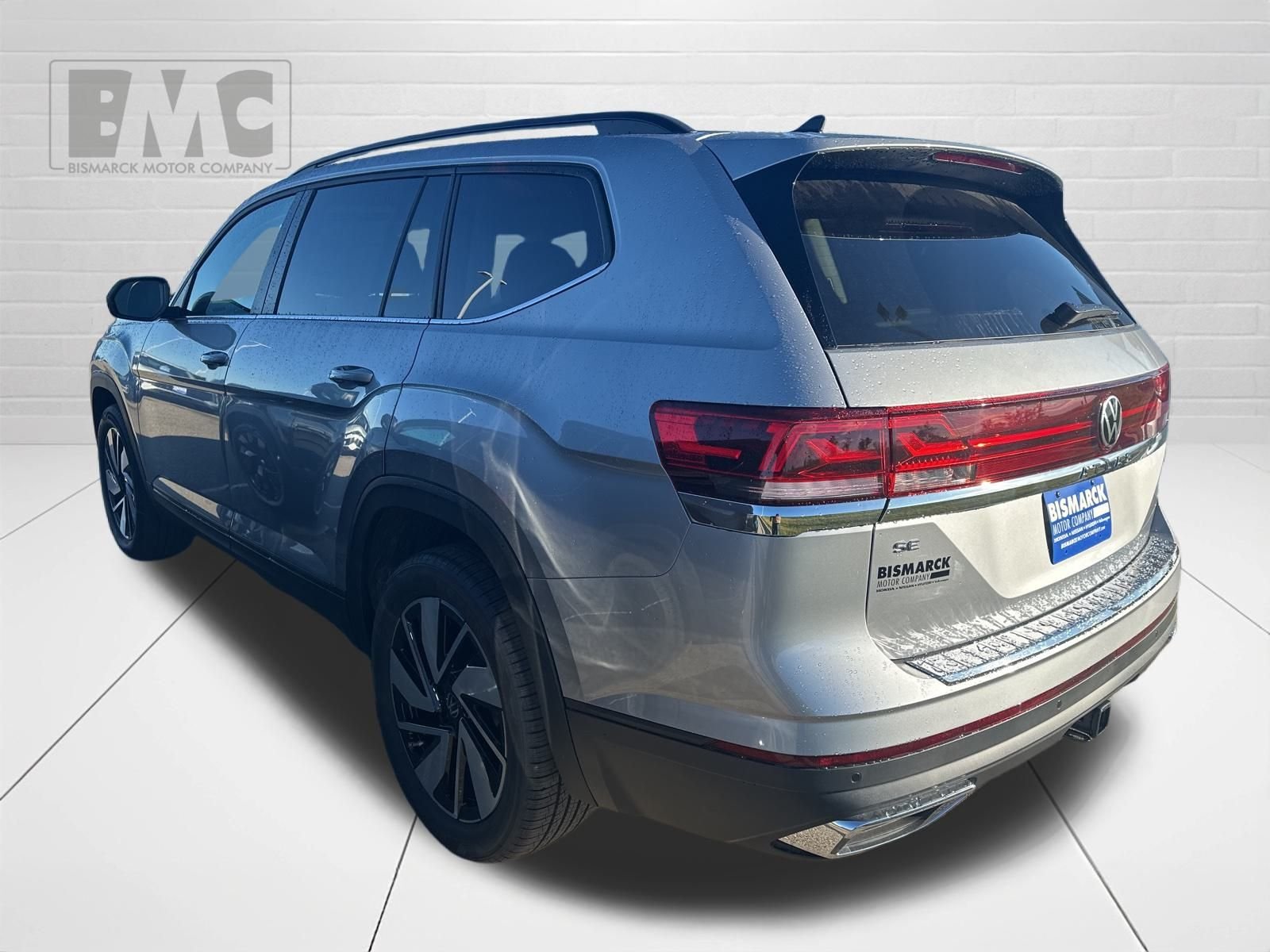 2026 Volkswagen Atlas SE w/Tech - Photo 9