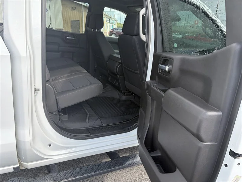Used 2022 White Chevrolet Custom Trail Boss image 16