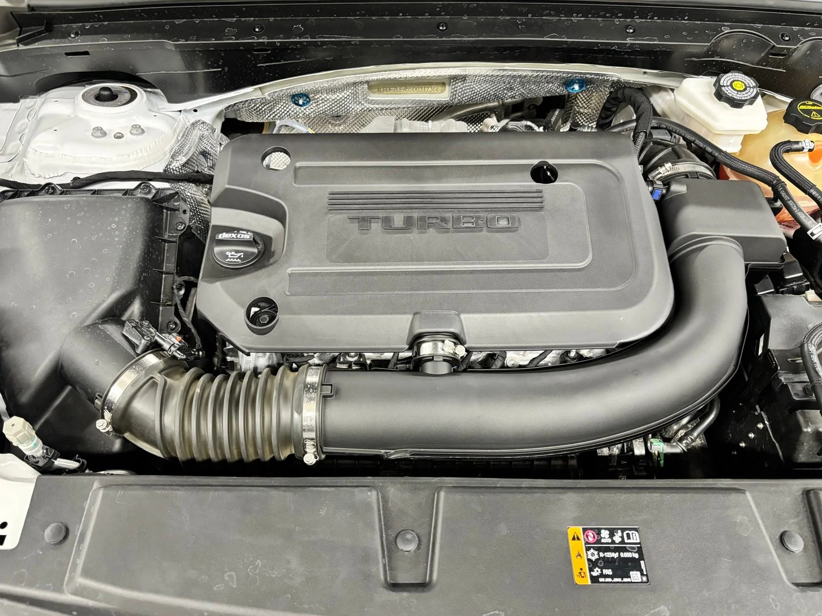 Used 2025 White Buick Sport Touring image 24