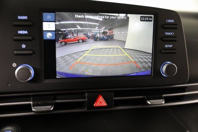 2025 Hyundai Elantra Blue - Photo 9