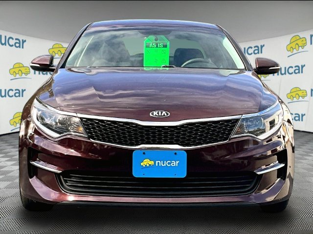 Used 2016 Sangria Red Kia LX image 3