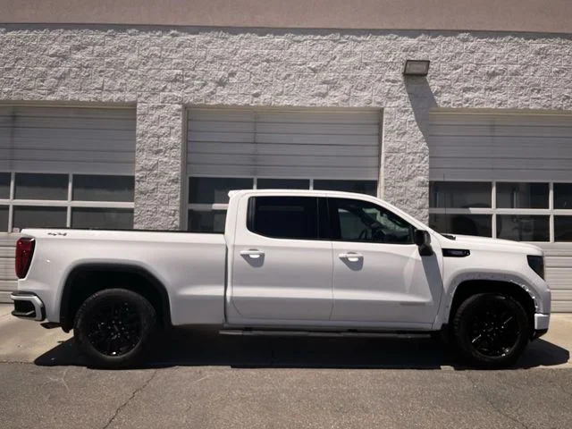 Used 2024 White GMC Elevation image 1
