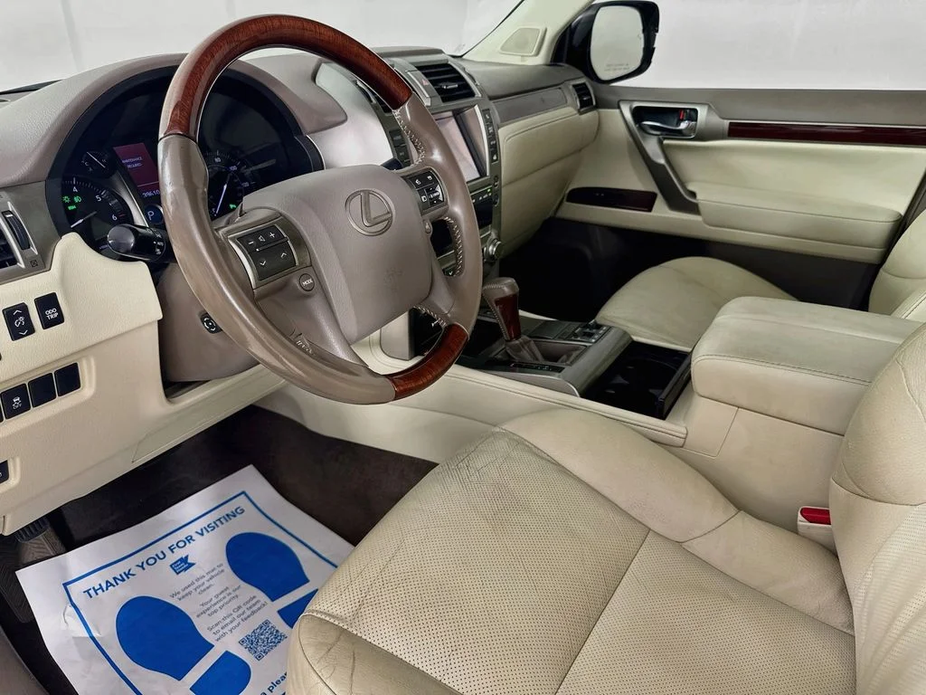 Used 2016 Black Onyx Lexus 460 image 11