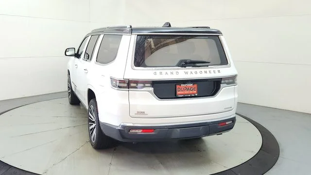 Used 2022 White Jeep Series III image 8
