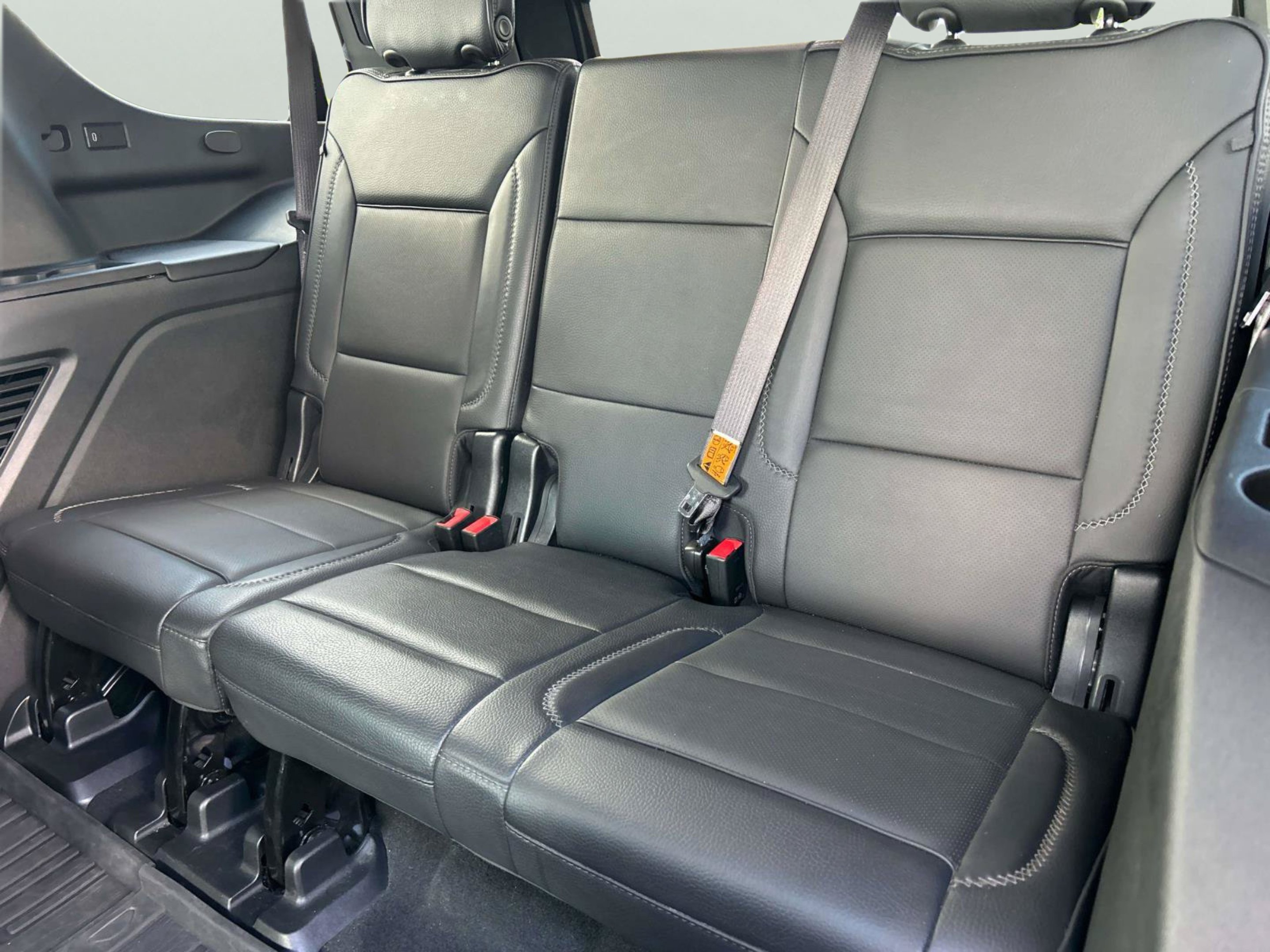 Used 2023 Onyx Black GMC Denali image 18