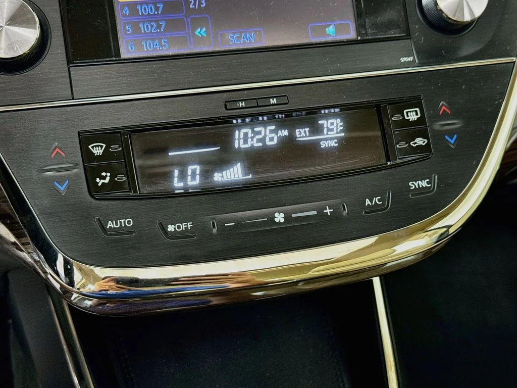 Used 2013 Attitude Black Metallic Toyota XLE image 14