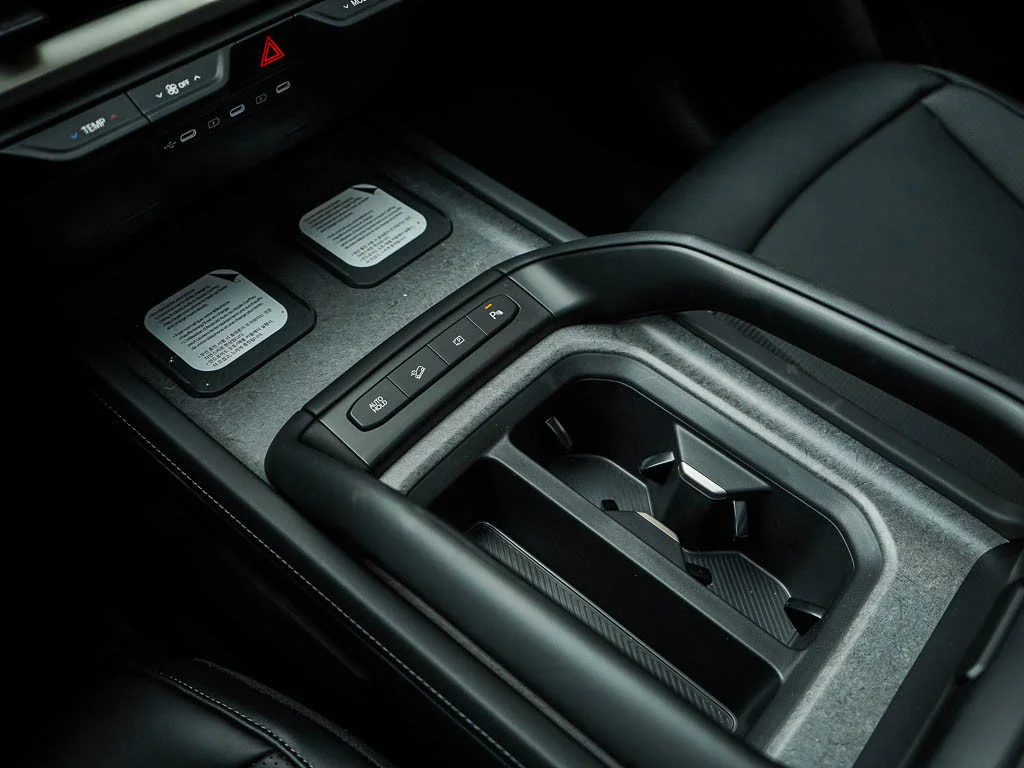 New 2027 Glacial White Pearl Kia S AWD image 28
